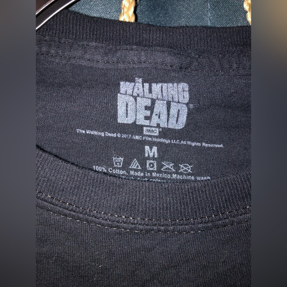 Walking Dead (inventory tub #1). - Picture 3 of 5